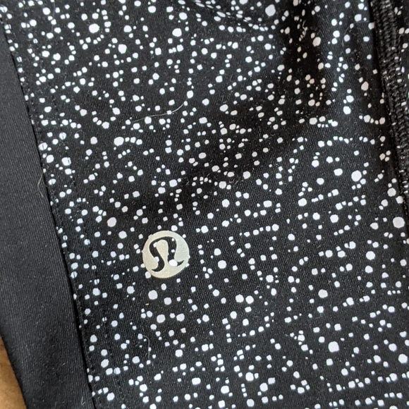 Lululemon 7/8 speckled black and white leggings tights size 2 or 4 - Picture 2 of 5
